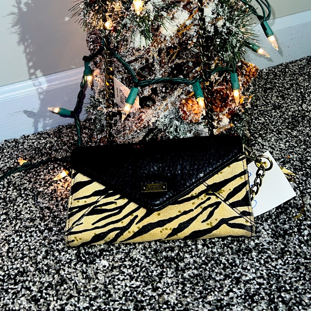 Van wallet/crossbody